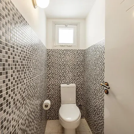 Villa Larnaca Seaside Marina 44 Perivolia