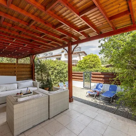 Larnaca Seaside Marina 44 Villa