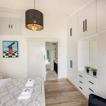 Villa Larnaca Seaside Marina 44