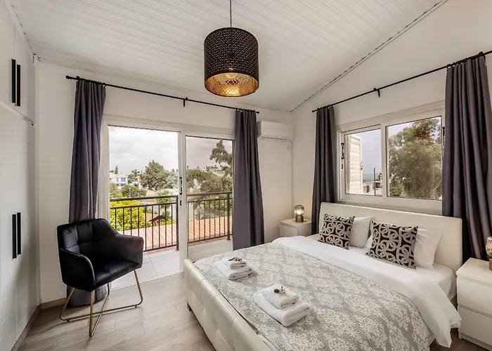 Larnaca Seaside Marina 44